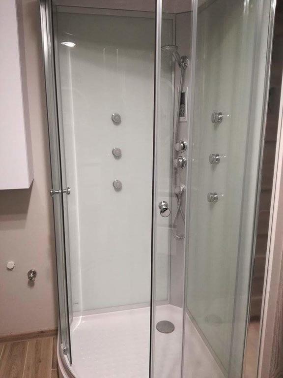 Apartament Deluxe Centrum 2 Apartment Koszalin Bagian luar foto